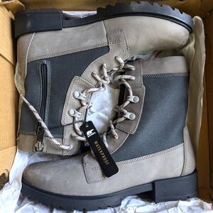 Sorel Emile waterproof boots